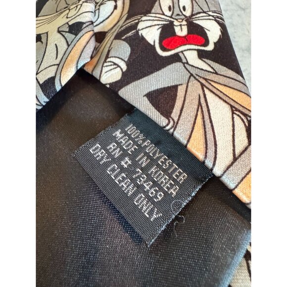 Set of 3 Vintage Looney Tunes Ties โ Space Jam, Daffy Duck & Expressive Bugs Bun - Picture 7 of 11